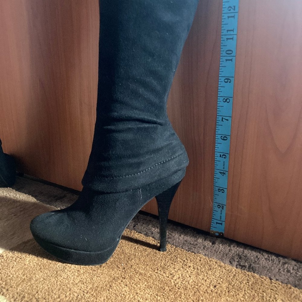Guess Size 6 thigh high black suede platform boots